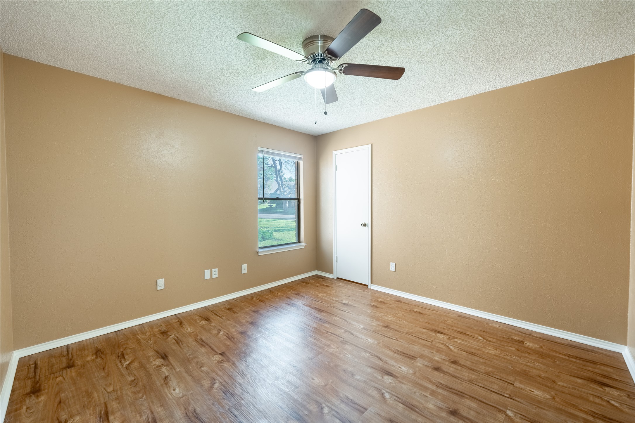 604 Windgate Court Arlington TX 76012