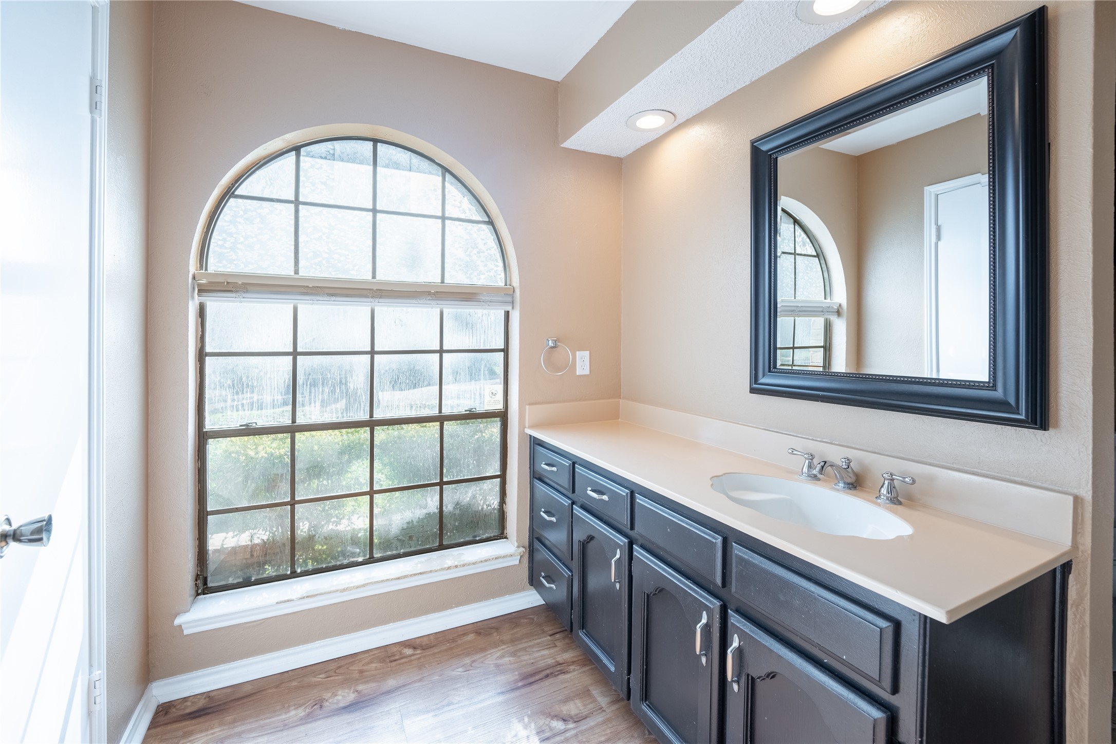 604 Windgate Court Arlington TX 76012