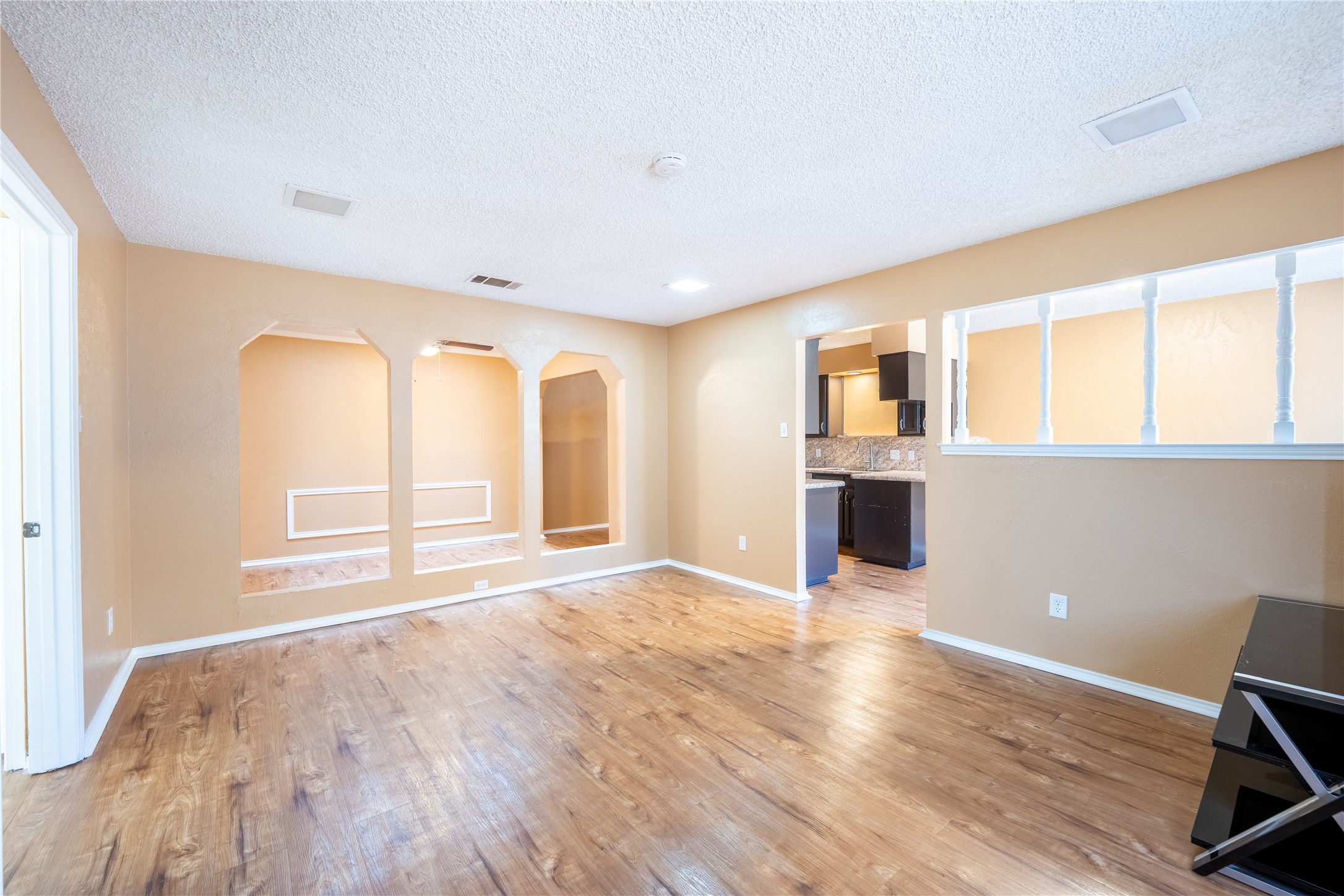 604 Windgate Court Arlington TX 76012
