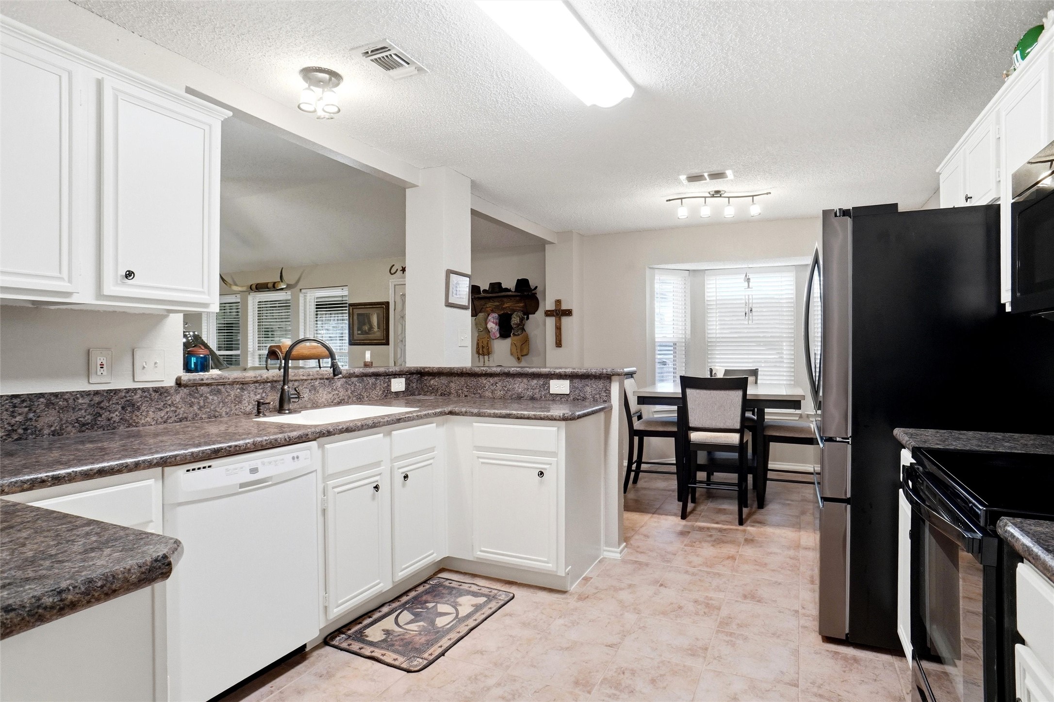 423 Fall Cedar Drive Fort Worth TX 76108
