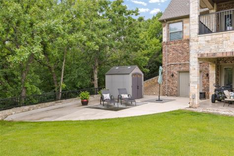 826 Cimmarron Bay Drive Runaway Bay TX 76426