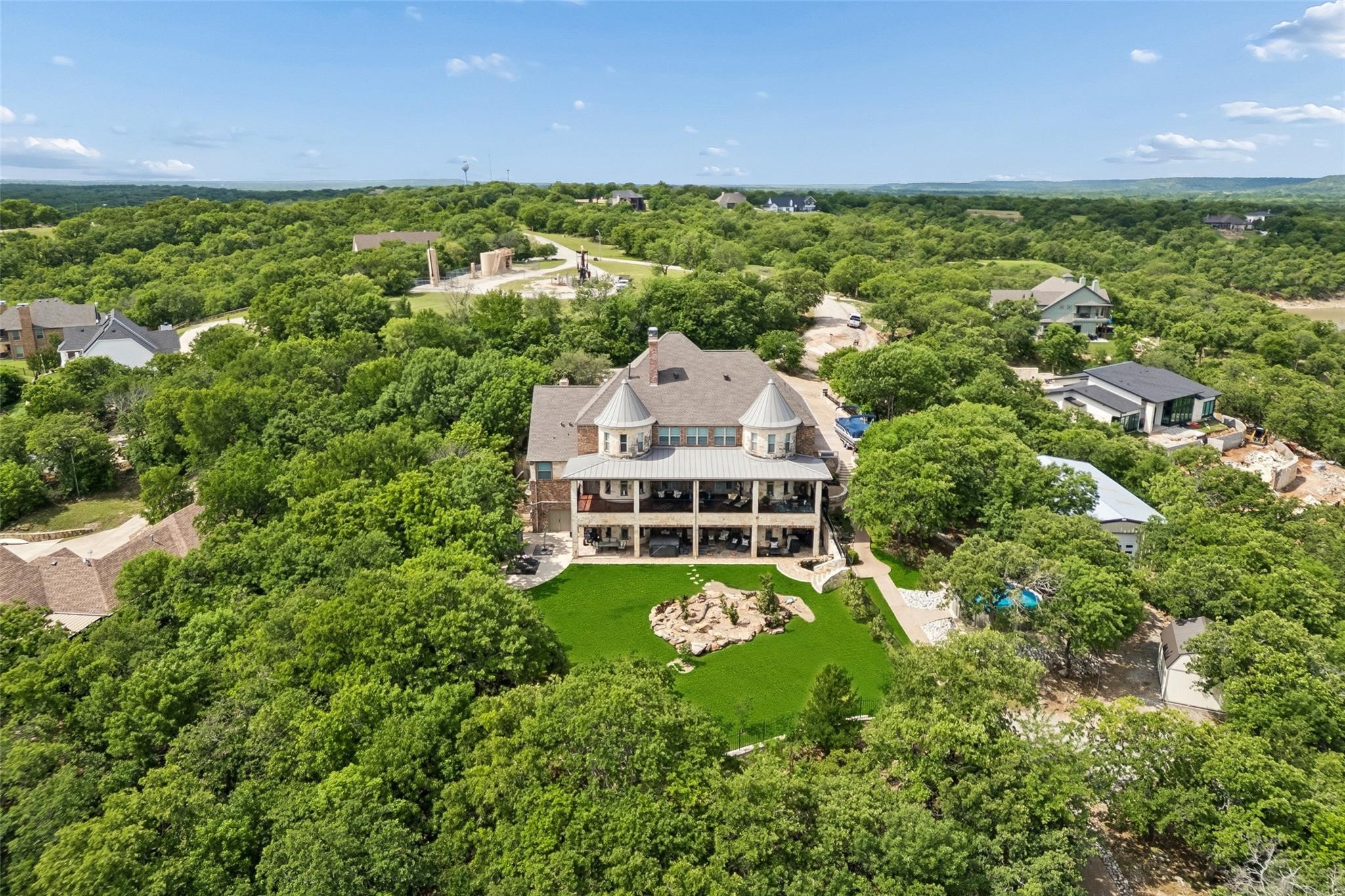 826 Cimmarron Bay Drive Runaway Bay TX 76426