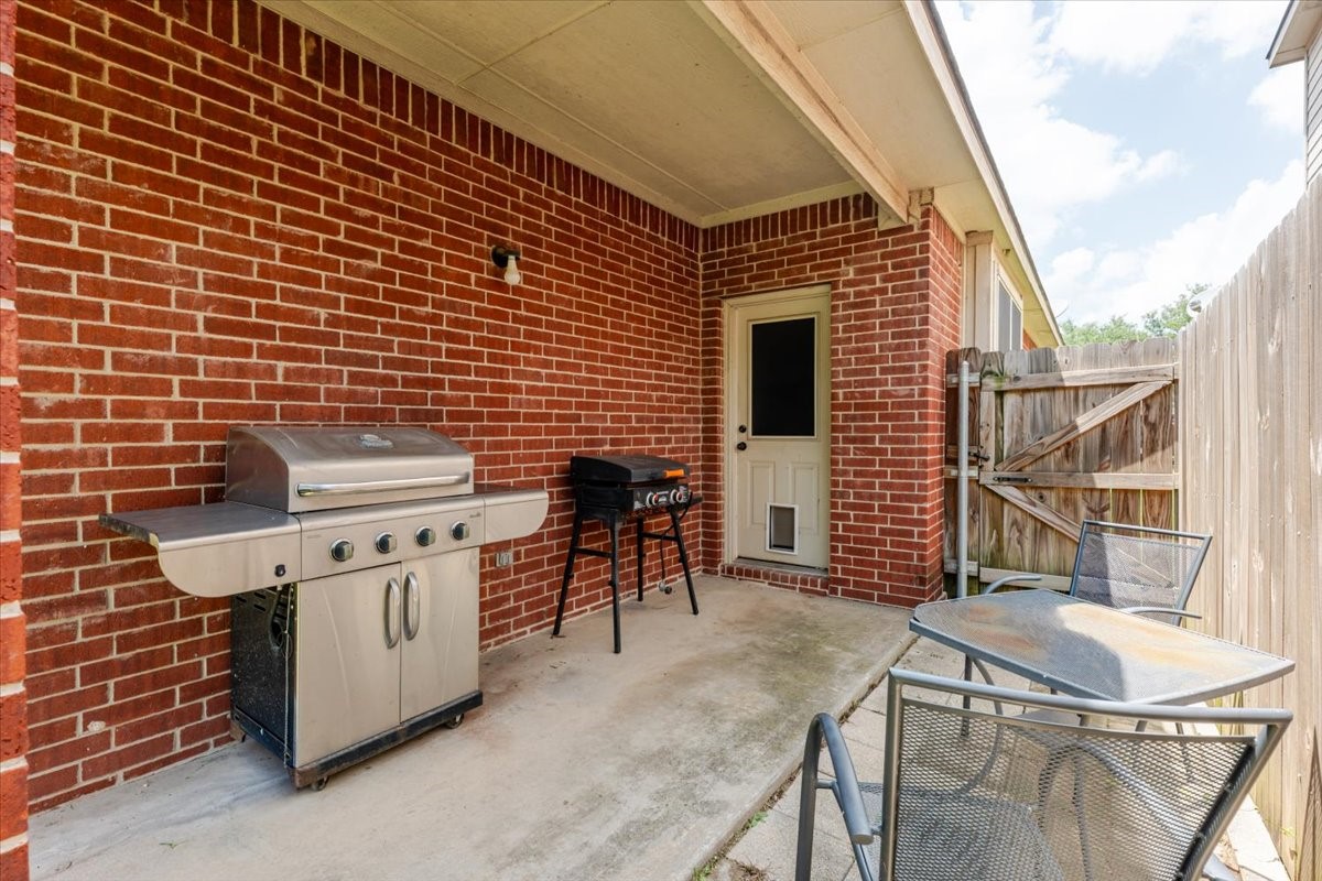 7234 Summit Parc Drive Dallas TX 75249