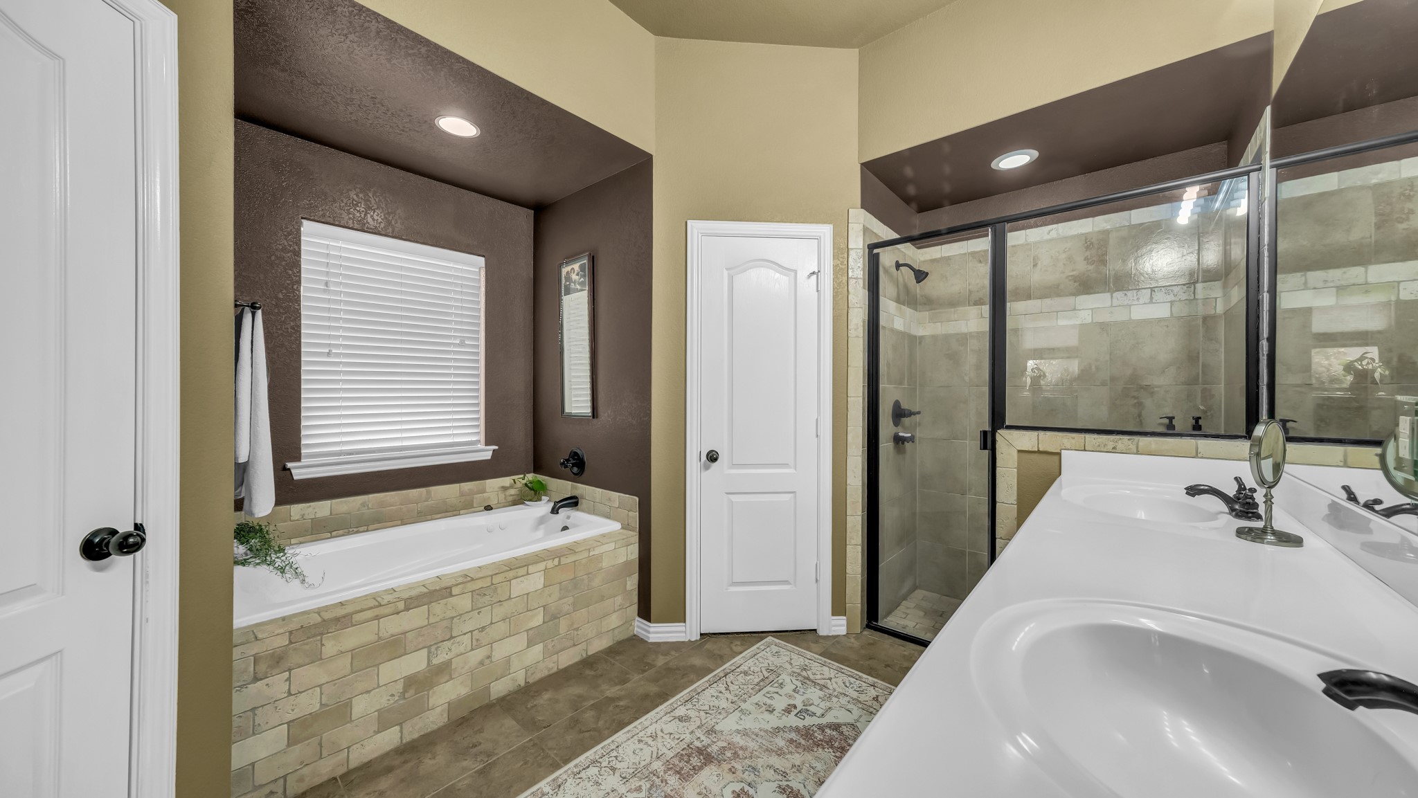 197 Savannah Drive Weatherford TX 76087