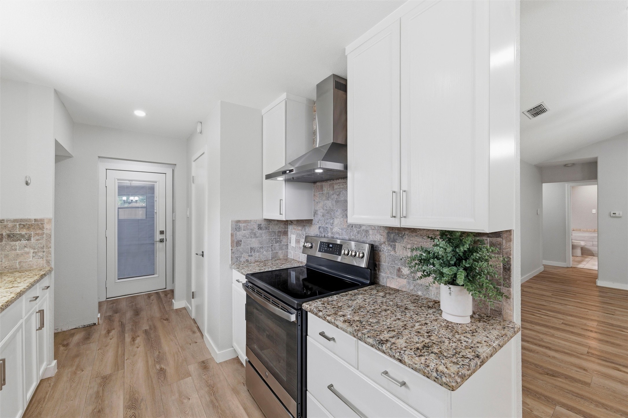 1417 Linwood Lane Edgecliff Village TX 76134