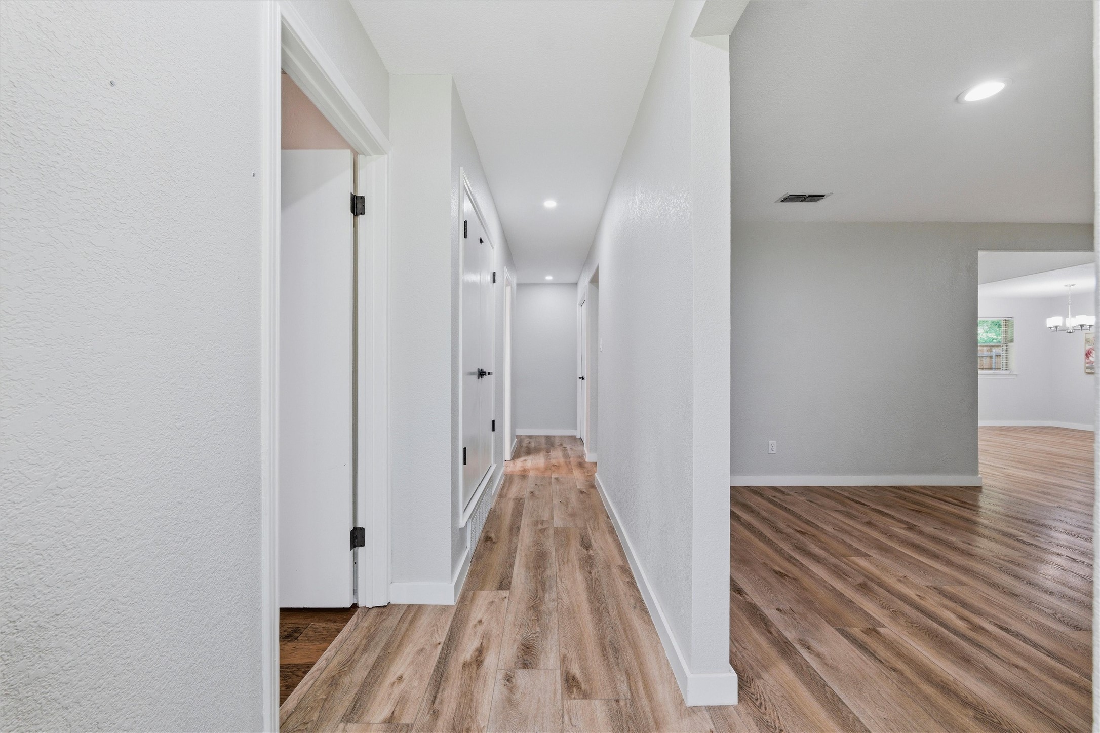 1417 Linwood Lane Edgecliff Village TX 76134
