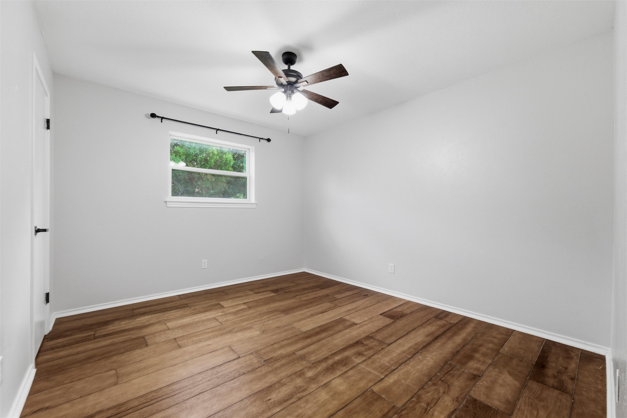 1417 Linwood Lane Edgecliff Village TX 76134