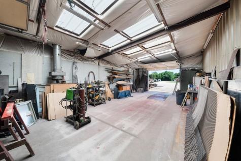 50 County Road 13200 Blossom TX 75416