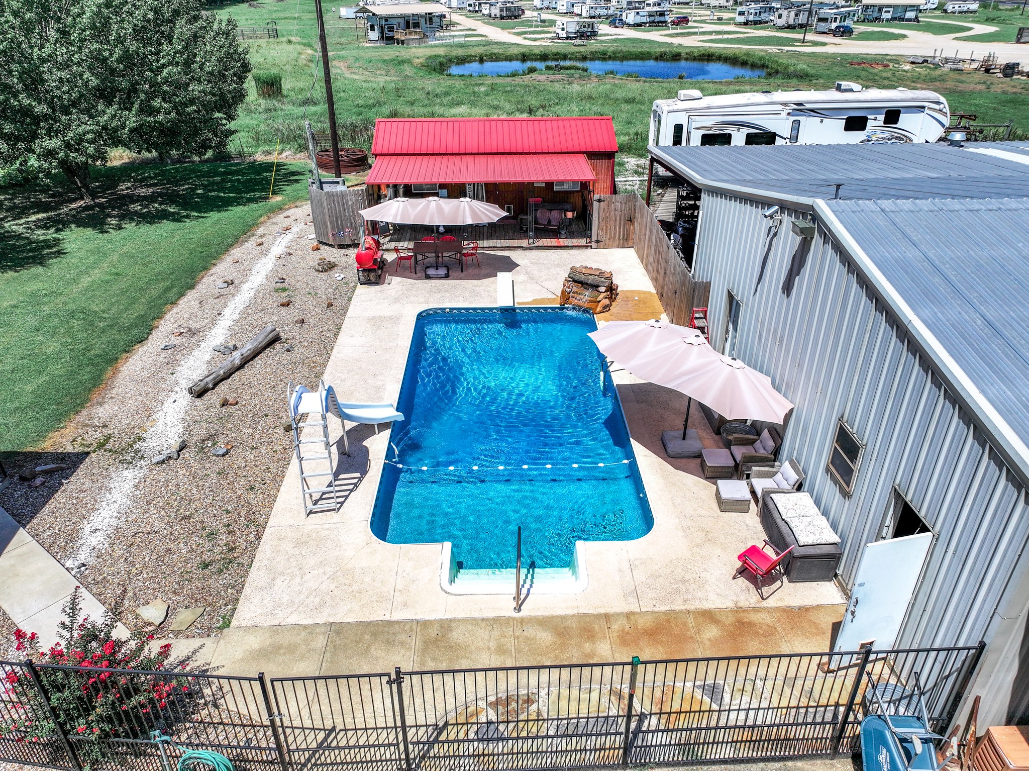 50 County Road 13200 Blossom TX 75416