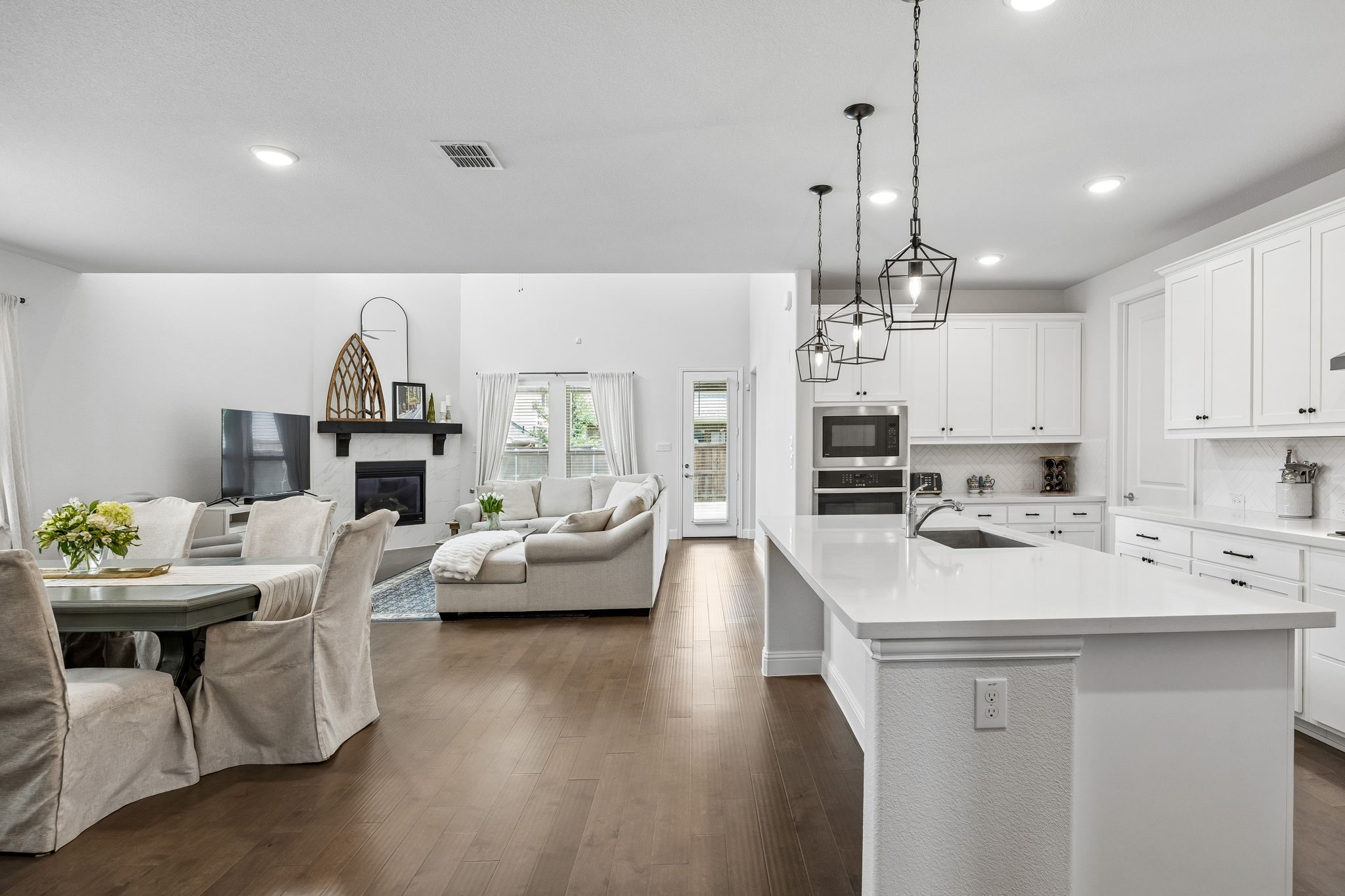 1011 Huckleberry Street Northlake TX 76226