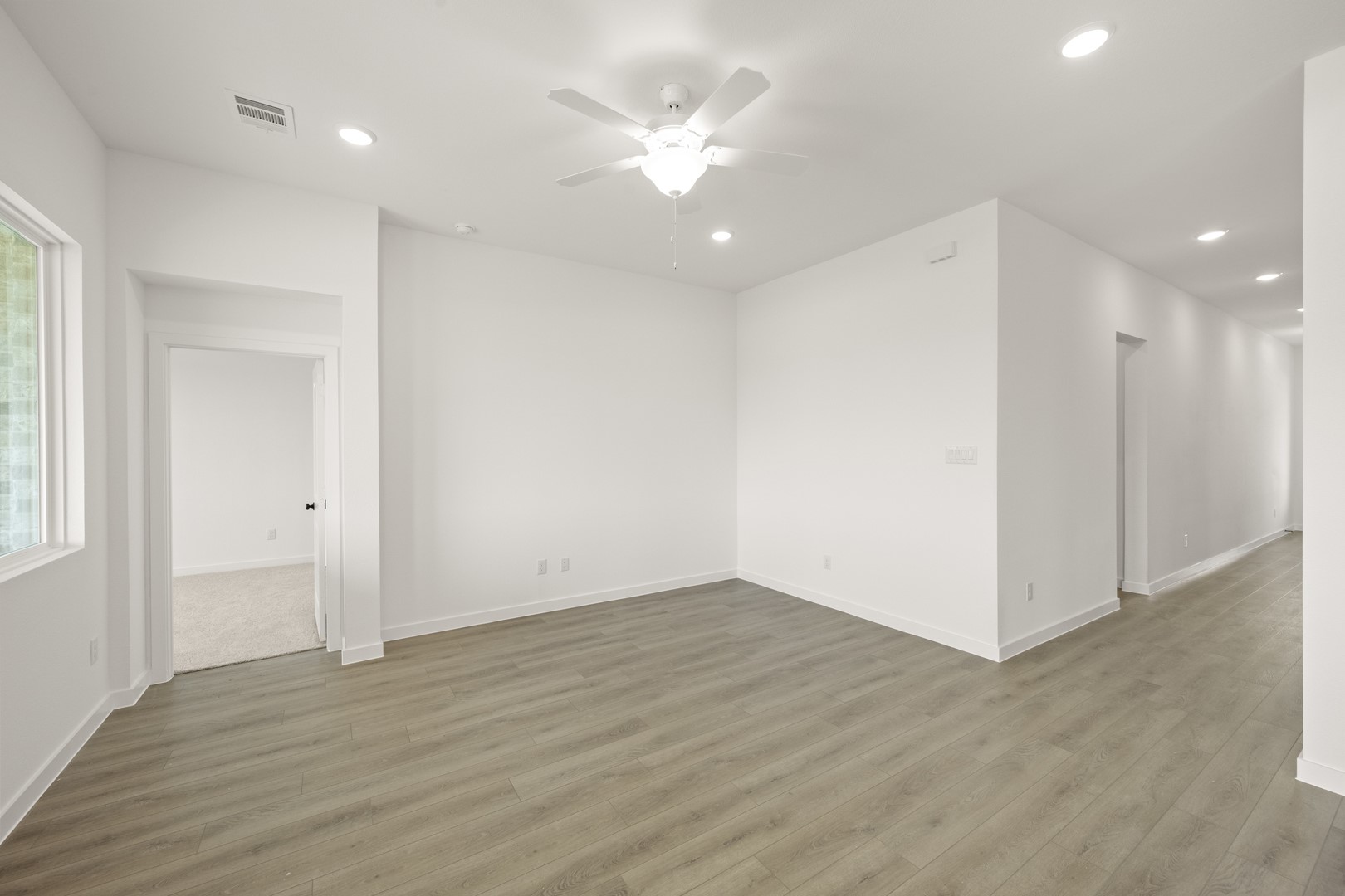 680 Tyronza Drive Justin TX 76247