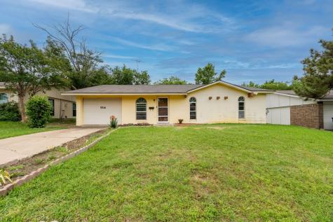 5514 Laredo Lane Garland TX 75043