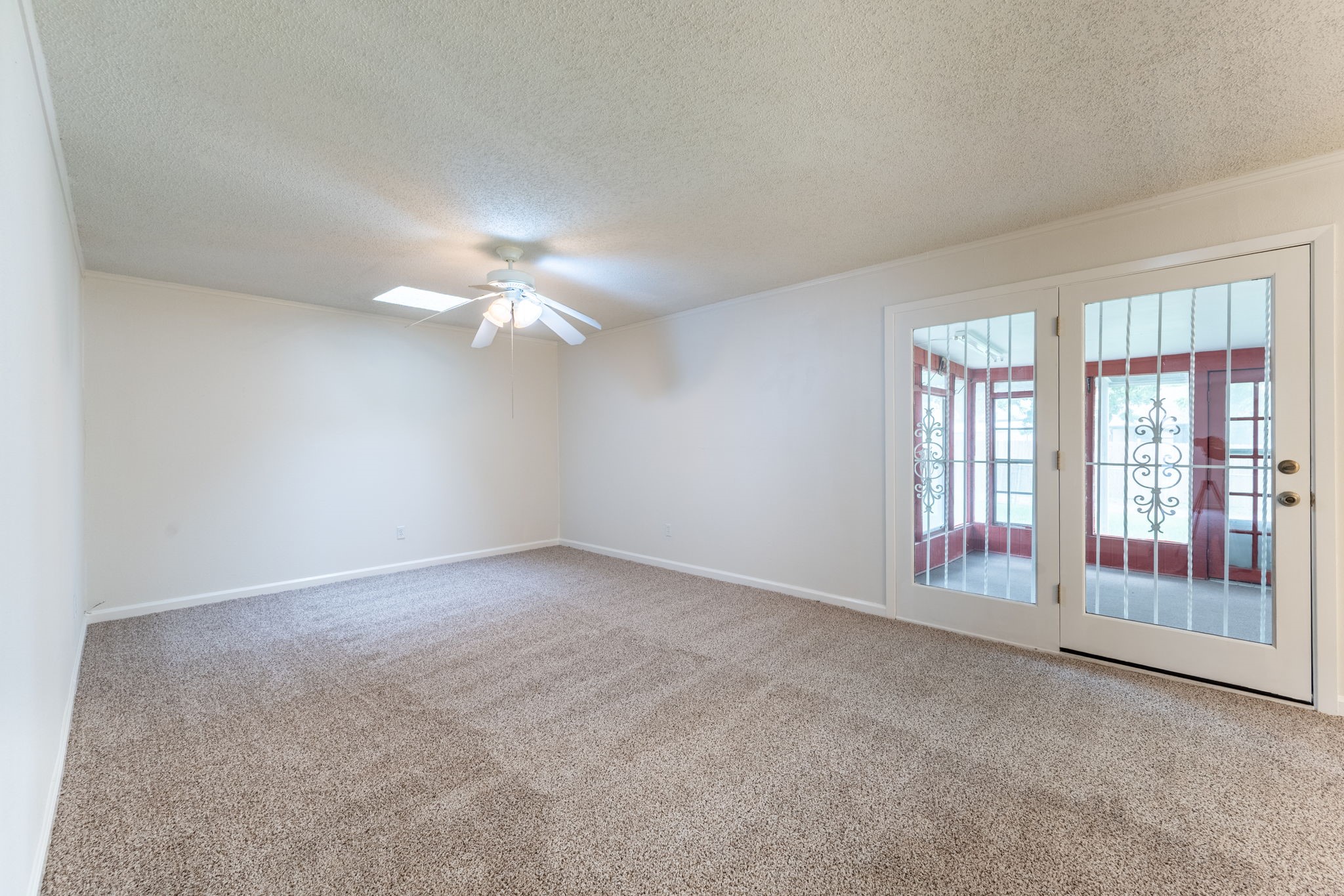 5514 Laredo Lane Garland TX 75043