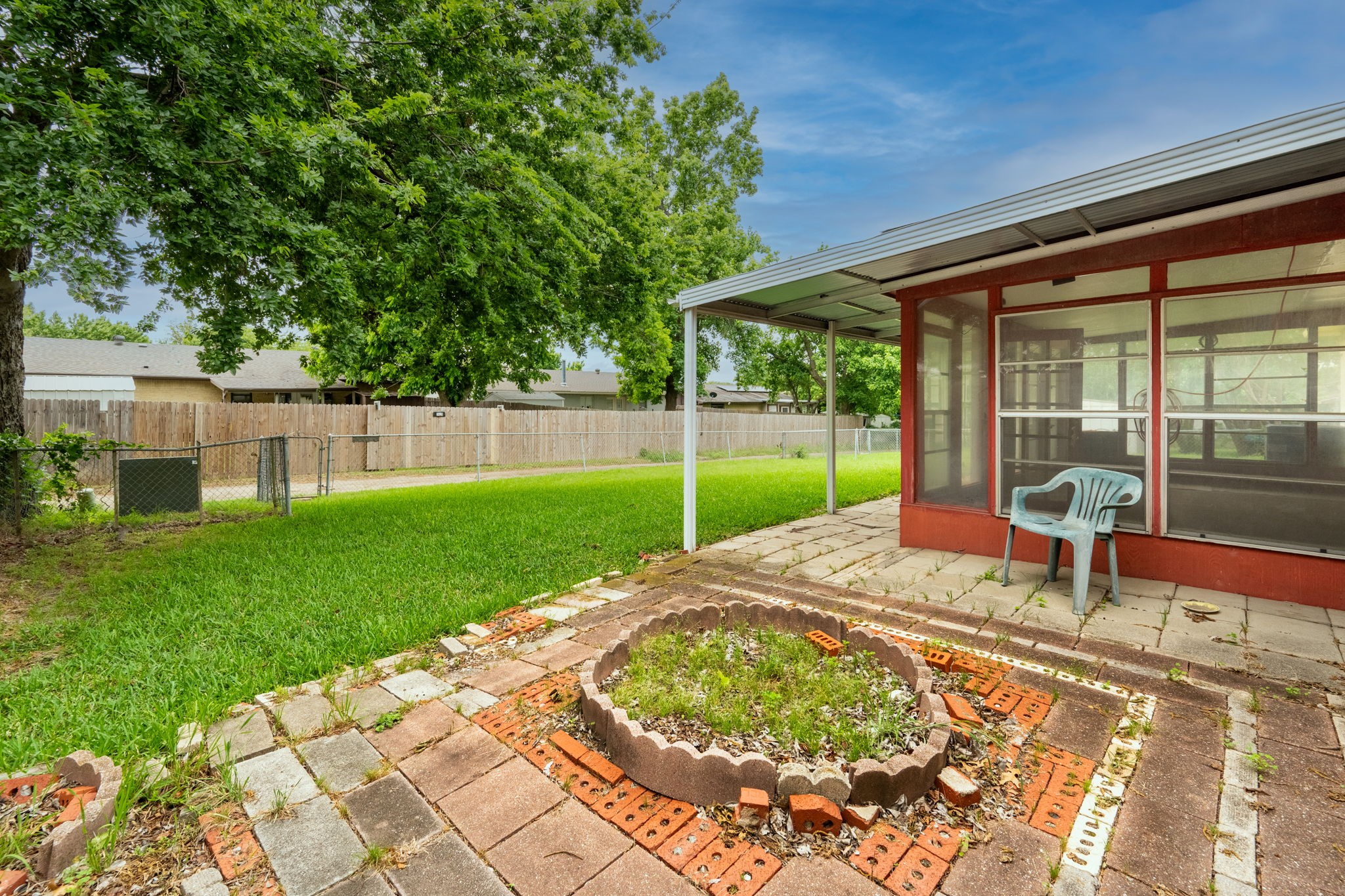 5514 Laredo Lane Garland TX 75043
