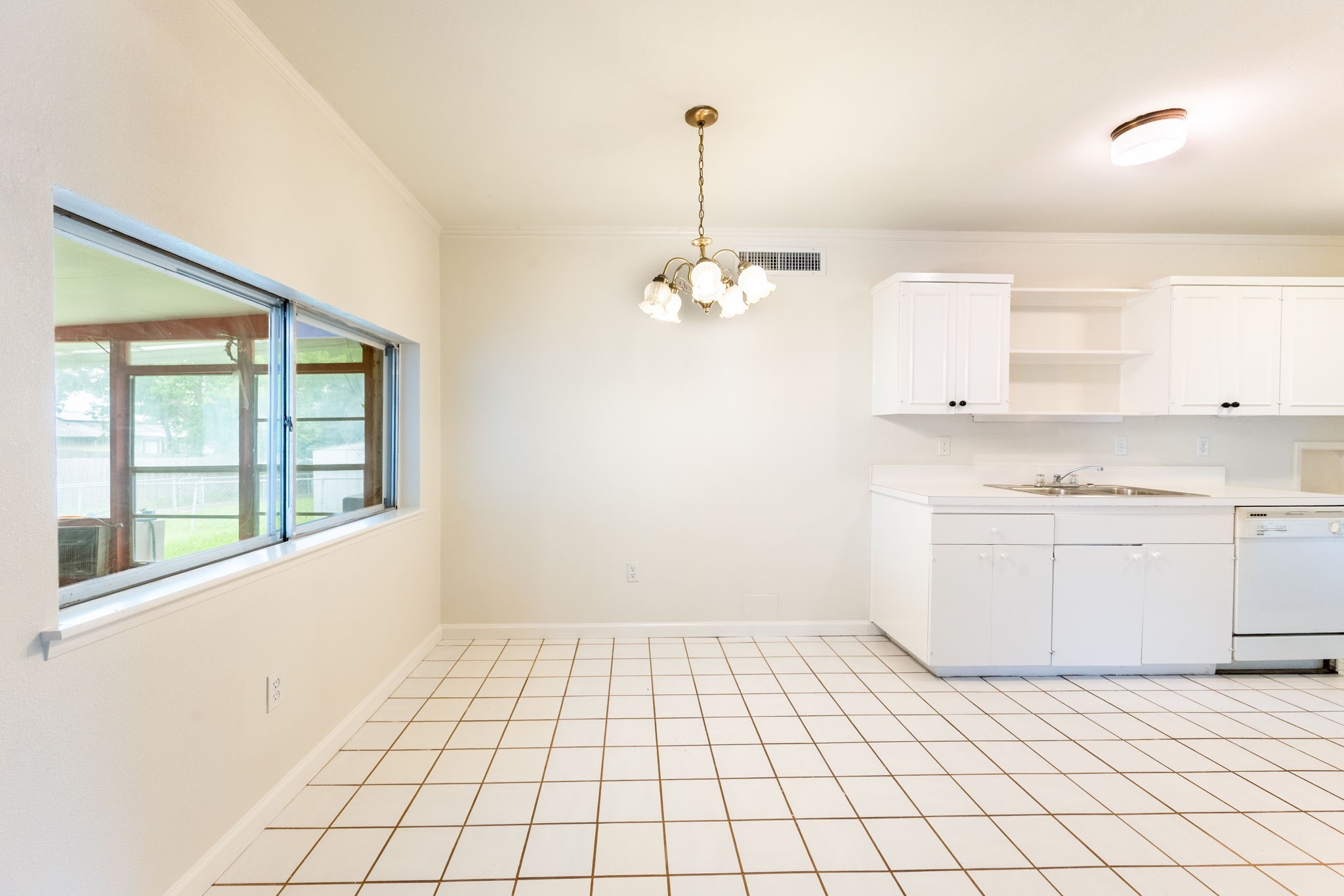 5514 Laredo Lane Garland TX 75043