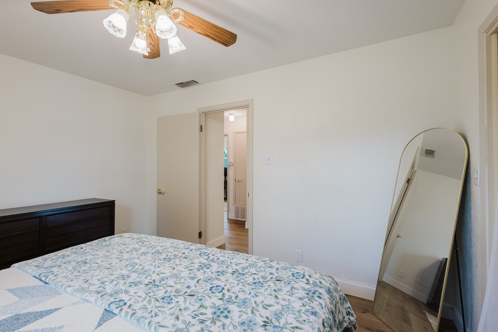 902 Fannin Street Nocona TX 76255