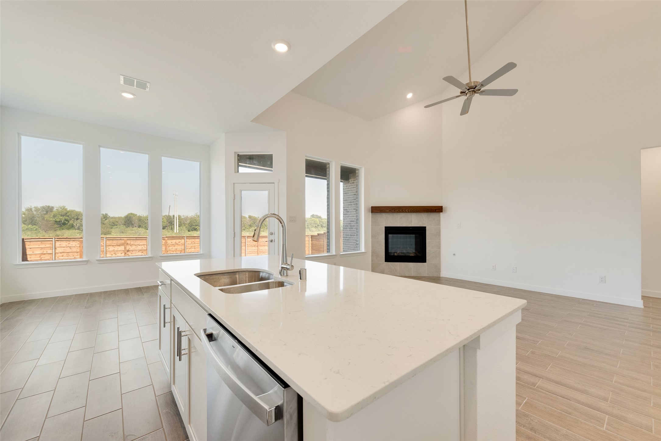 1332 Saddle Sky Trail Fort Worth TX 76052
