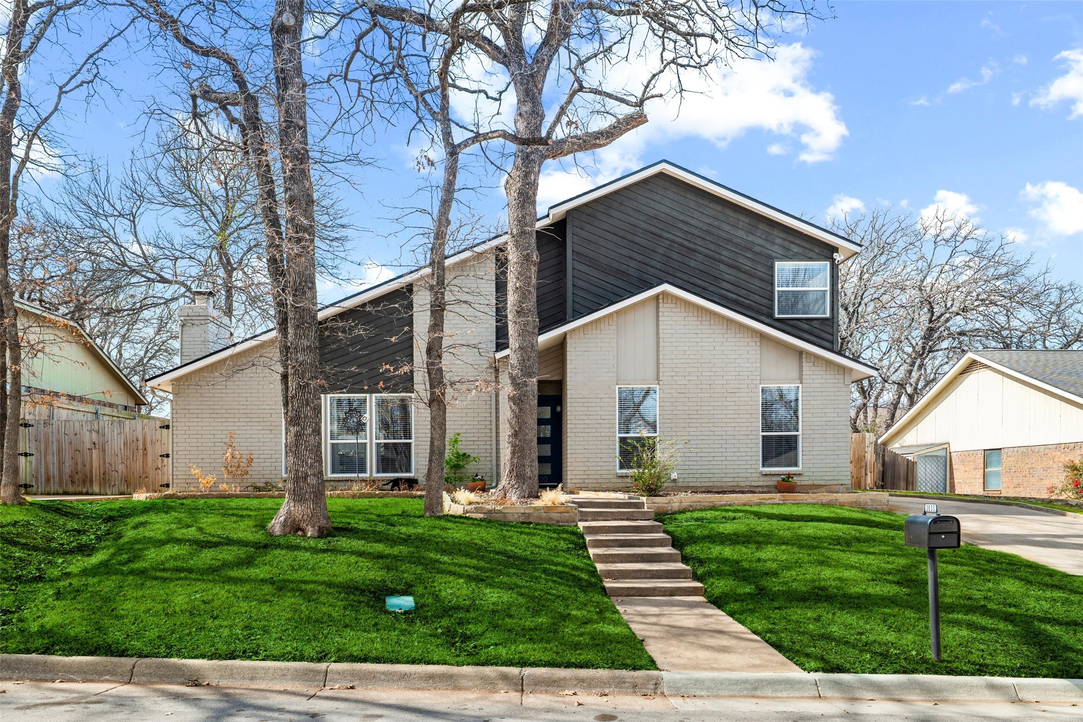 3800 Bayshore Drive Arlington TX 76016