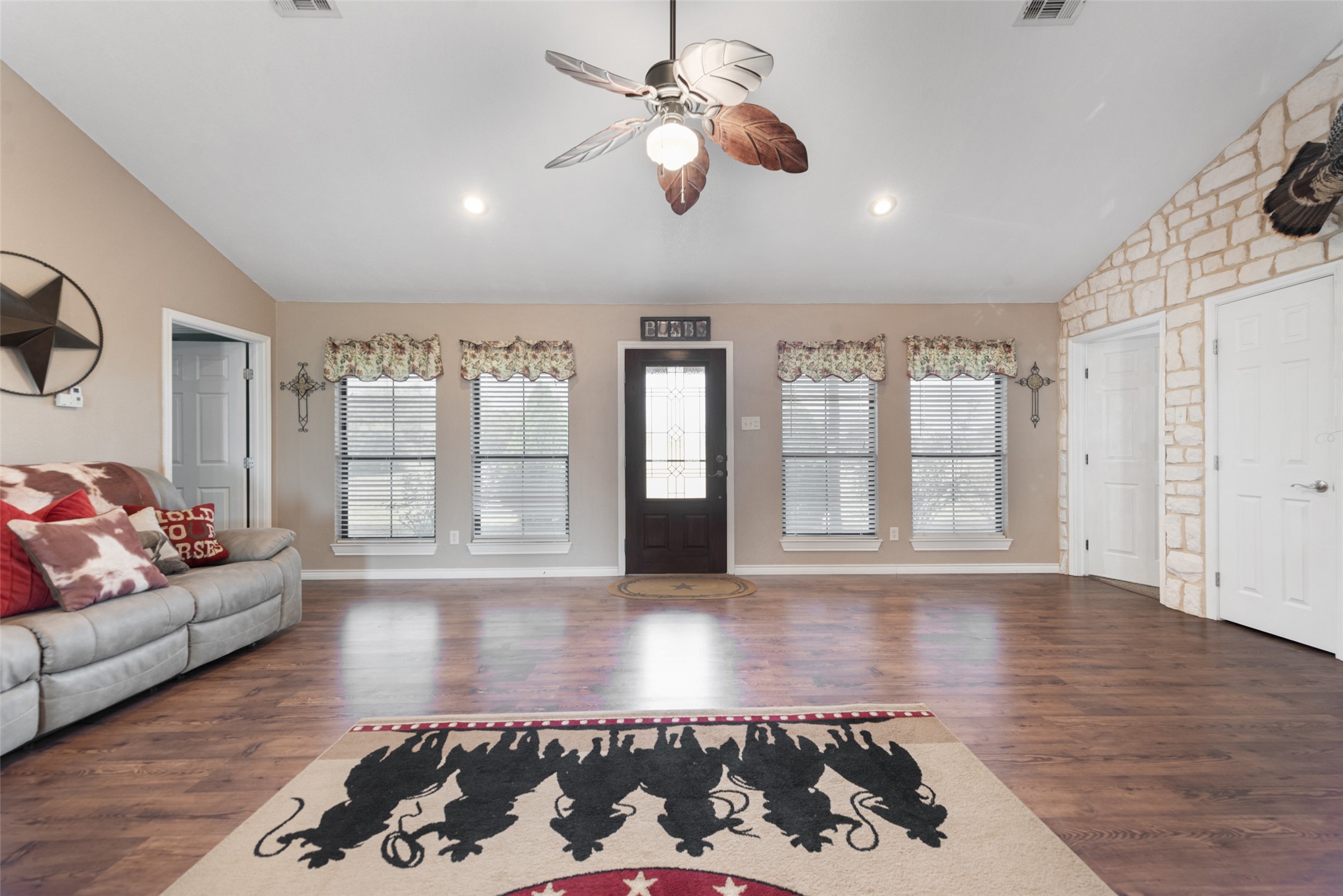 9549 County Road 155 Kaufman TX 75142