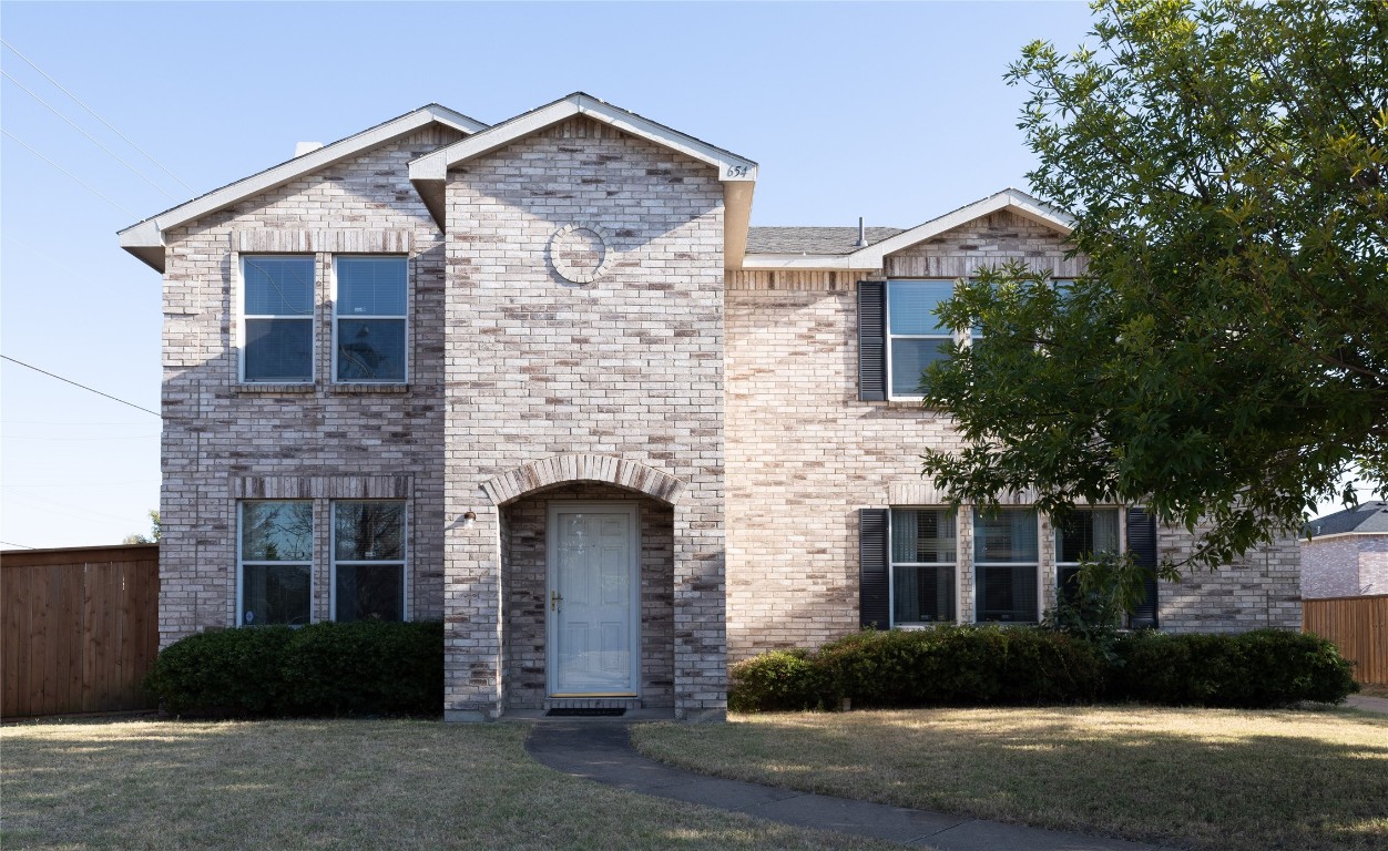 654 Pondview Drive Cedar Hill TX 75104