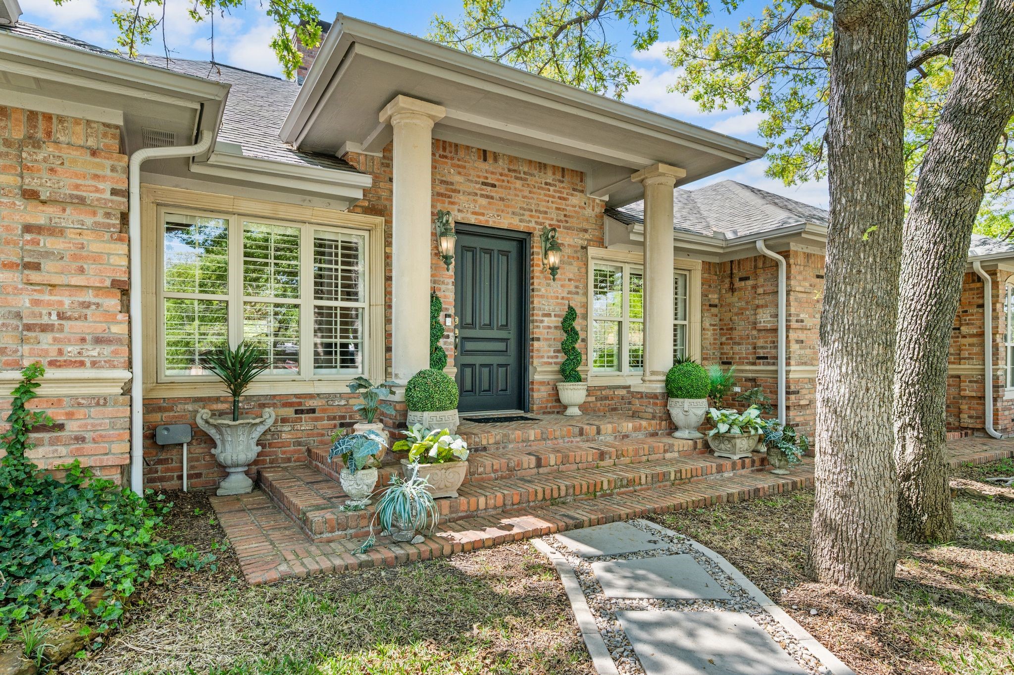 3716 Oakwood Drive Grapevine TX 76051