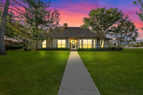100 Kings Place Joshua TX 76058