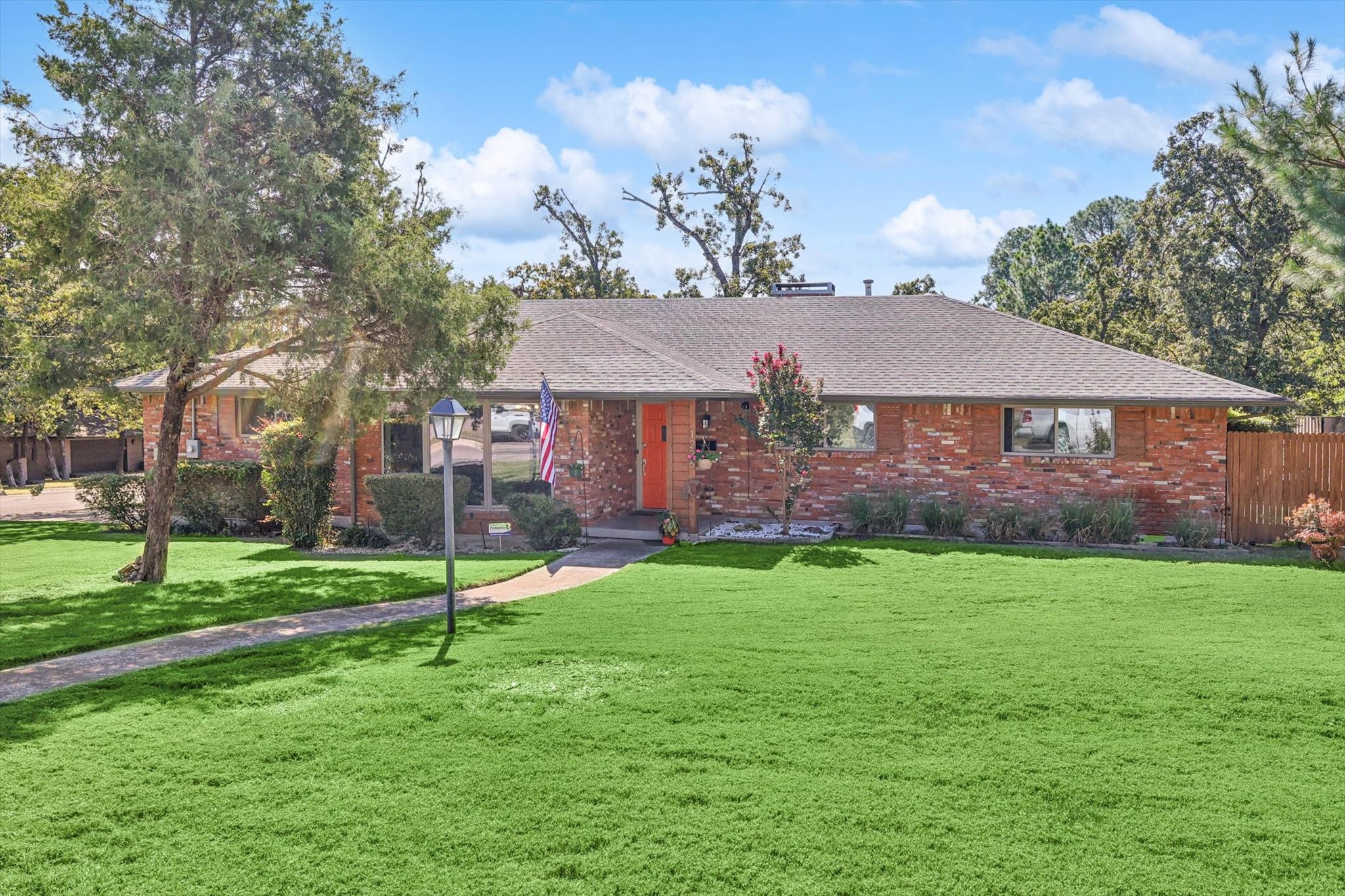 1226 Clover Lane Denton TX 76209