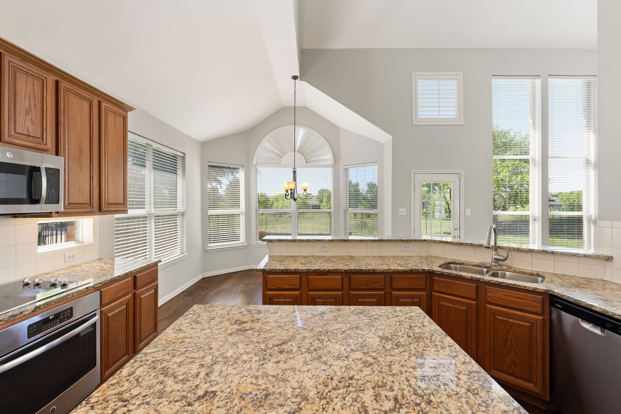 10013 Waterview Parkway Rowlett TX 75089