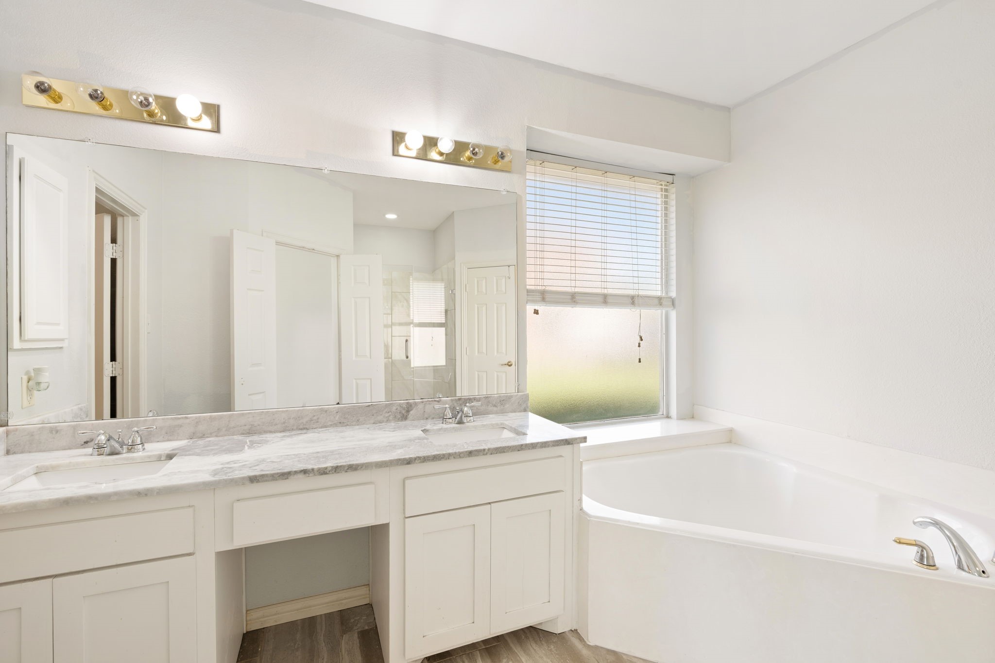 10013 Waterview Parkway Rowlett TX 75089