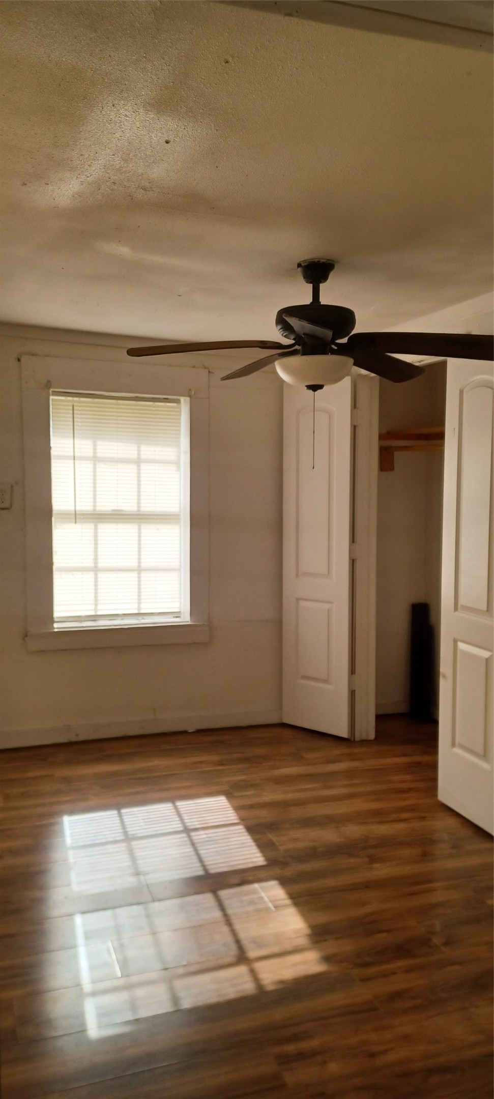 1005 W 1st Street Hearne TX 77859