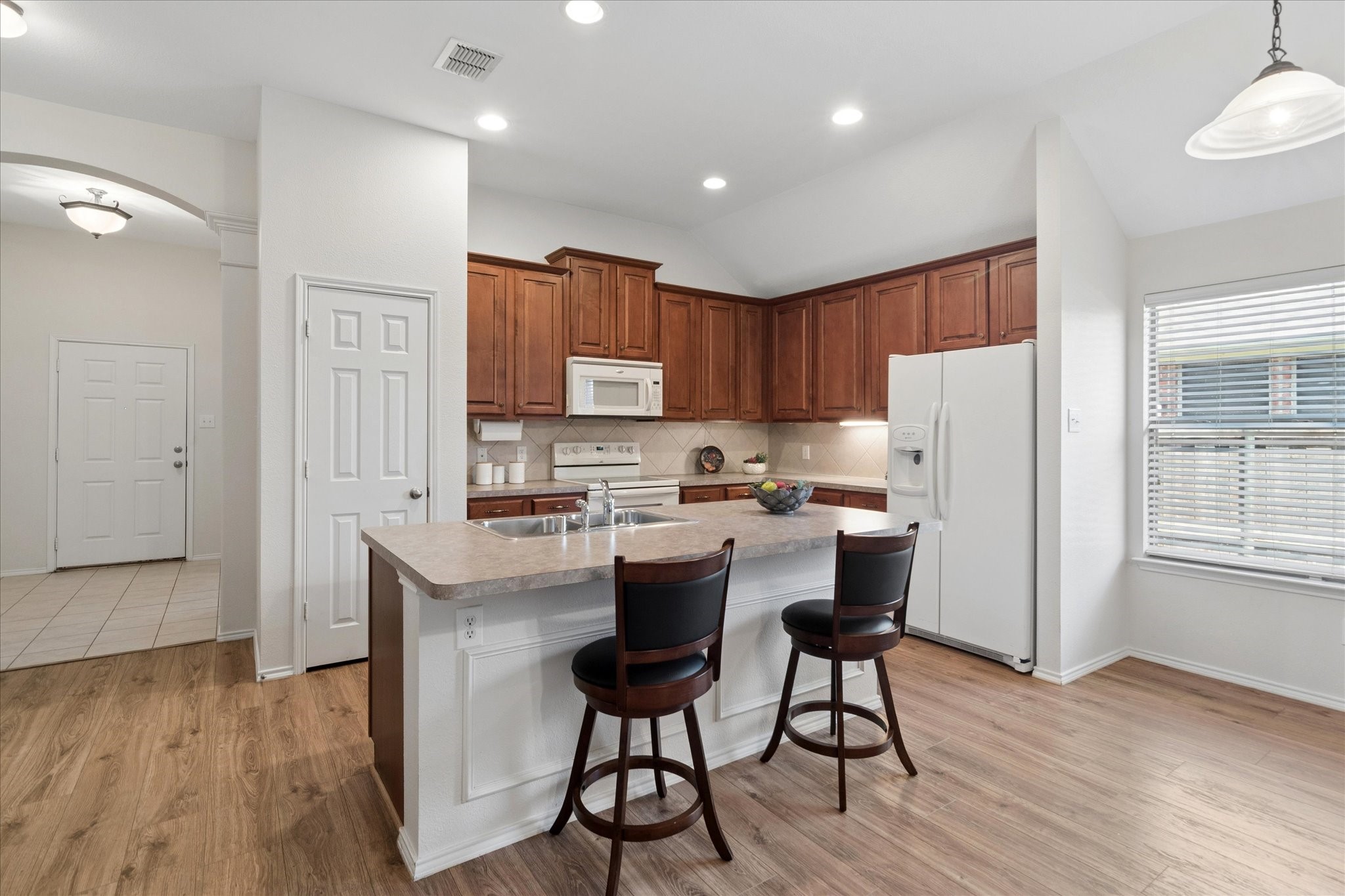 609 Lake Point Drive Little Elm TX 75068