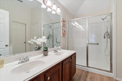 609 Lake Point Drive Little Elm TX 75068