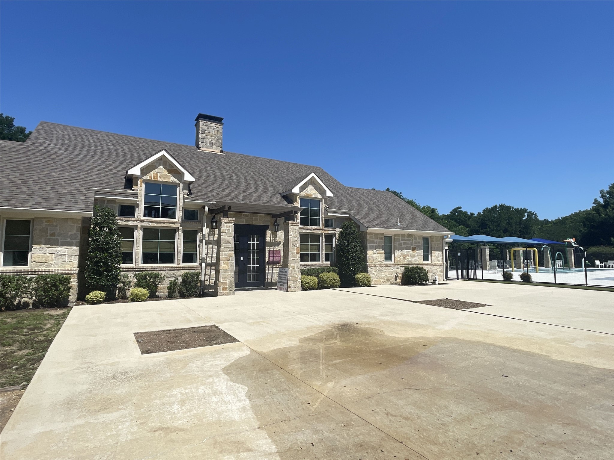 609 Lake Point Drive Little Elm TX 75068