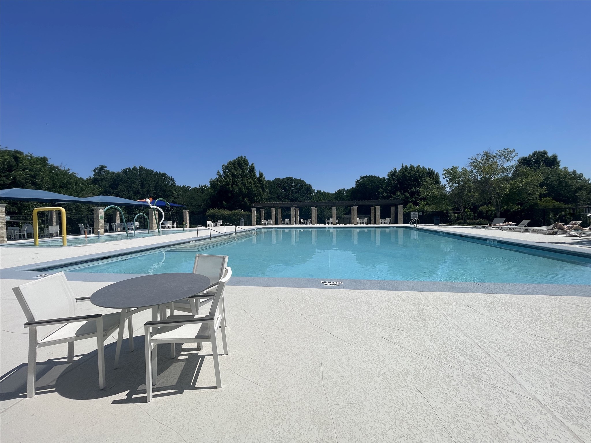609 Lake Point Drive Little Elm TX 75068