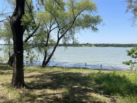 609 Lake Point Drive Little Elm TX 75068