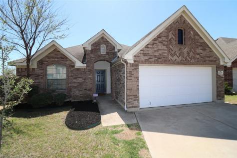 2845 Gardendale Drive Fort Worth TX 76120