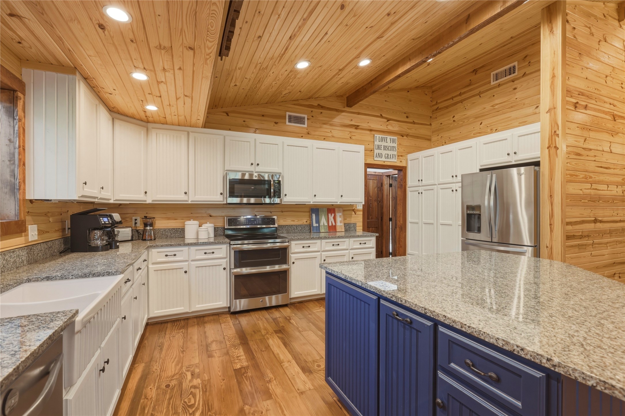 632 Cypress Creek Drive Mount Vernon TX 75457