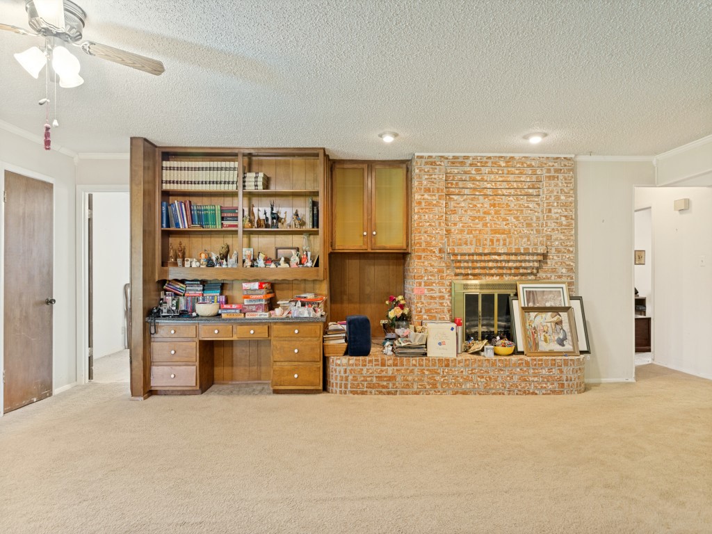 501 Stevens Drive Benbrook TX 76126