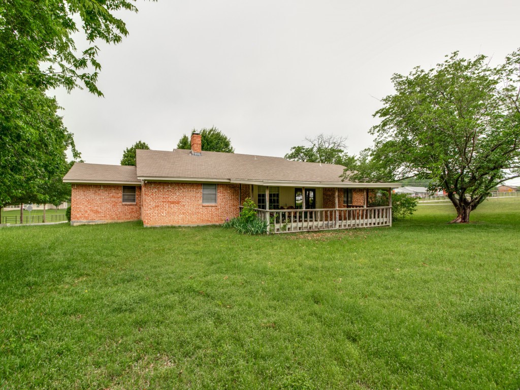 501 Stevens Drive Benbrook TX 76126