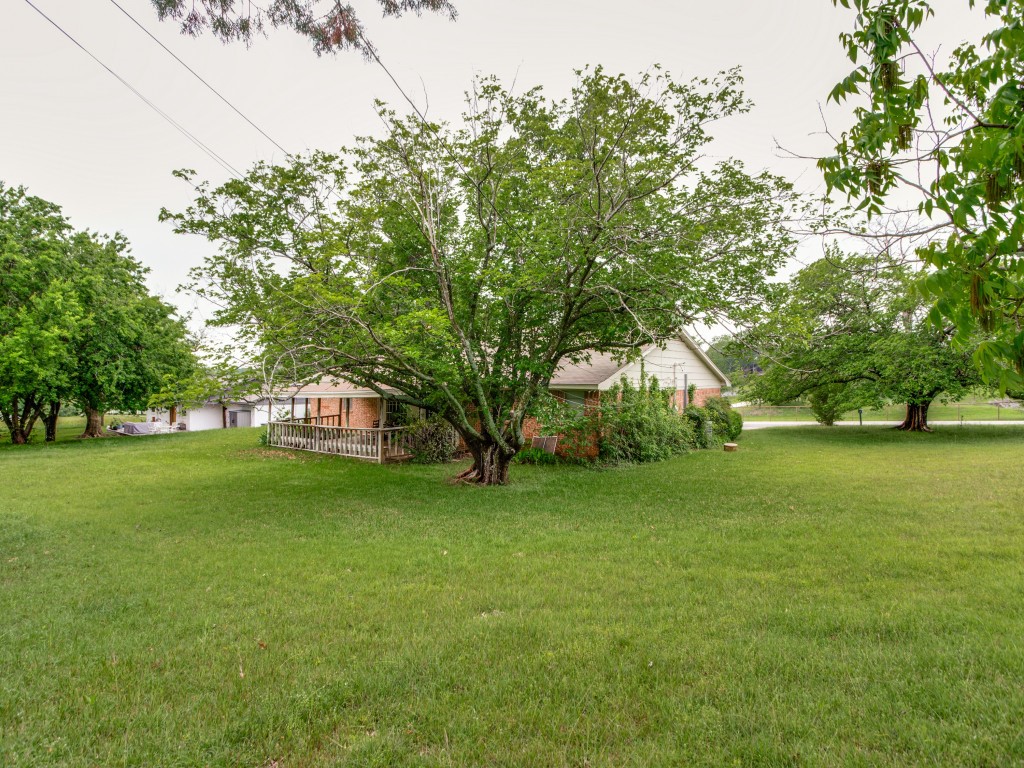 501 Stevens Drive Benbrook TX 76126