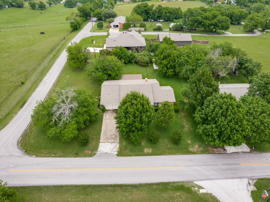 501 Stevens Drive Benbrook TX 76126