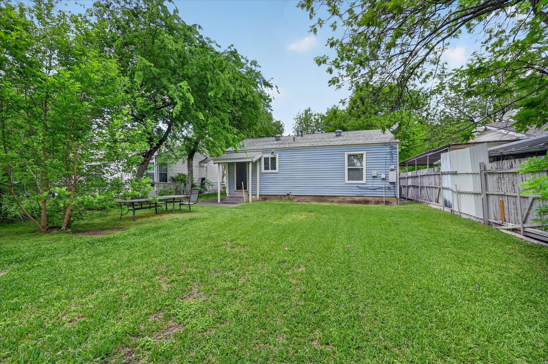 4221 Lisbon Street Fort Worth TX 76107