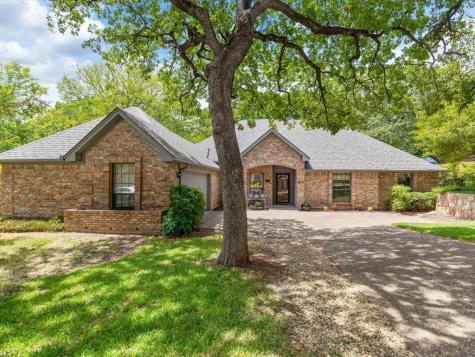 2712 Woodside Drive Arlington TX 76016