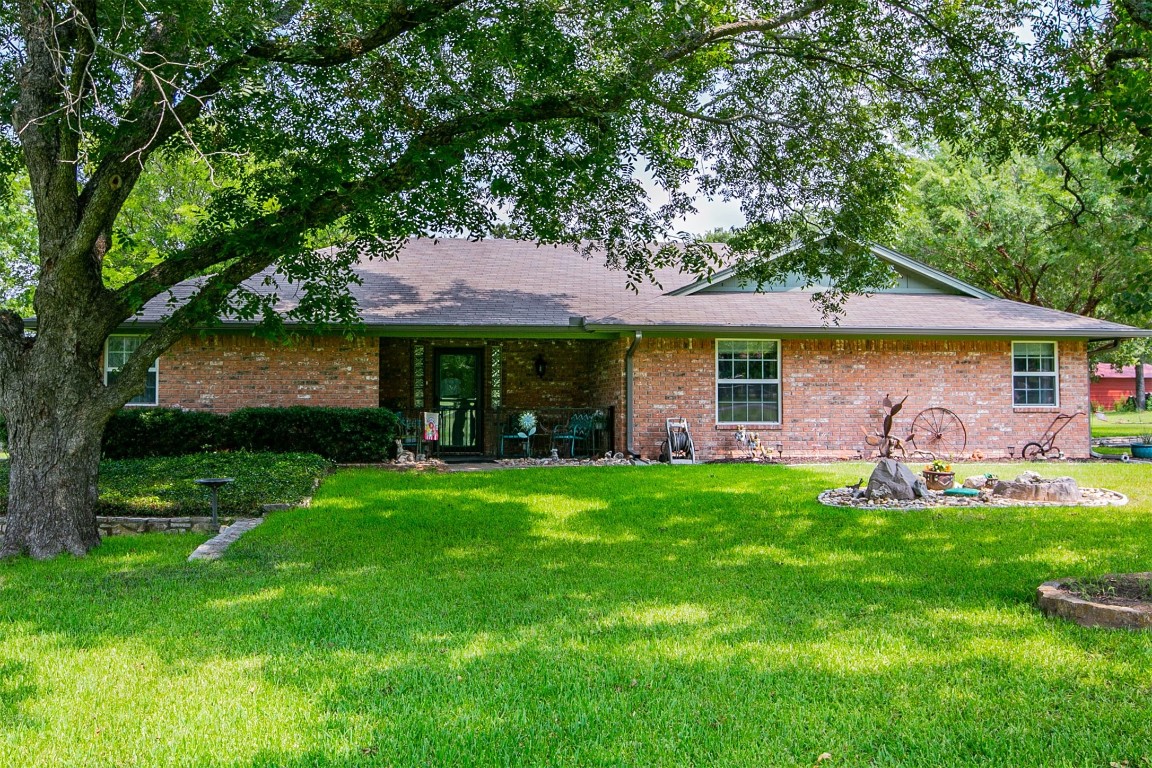 220 De La Cruz Street Weatherford TX 76085