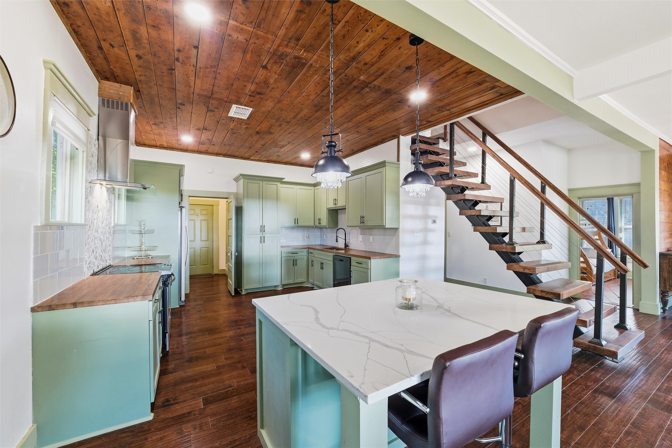 1116 W Jefferson Street Waxahachie TX 75165