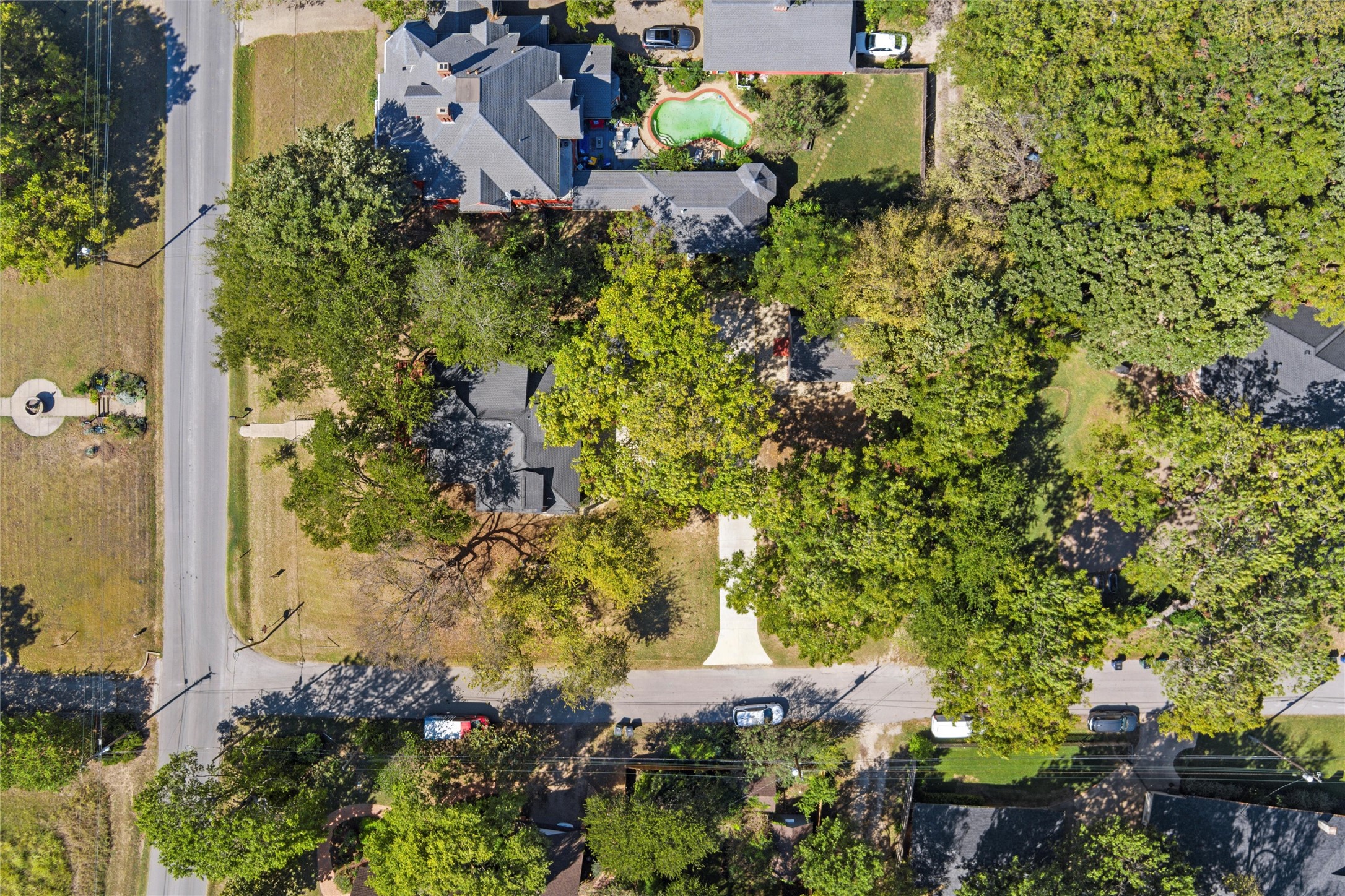 1116 W Jefferson Street Waxahachie TX 75165