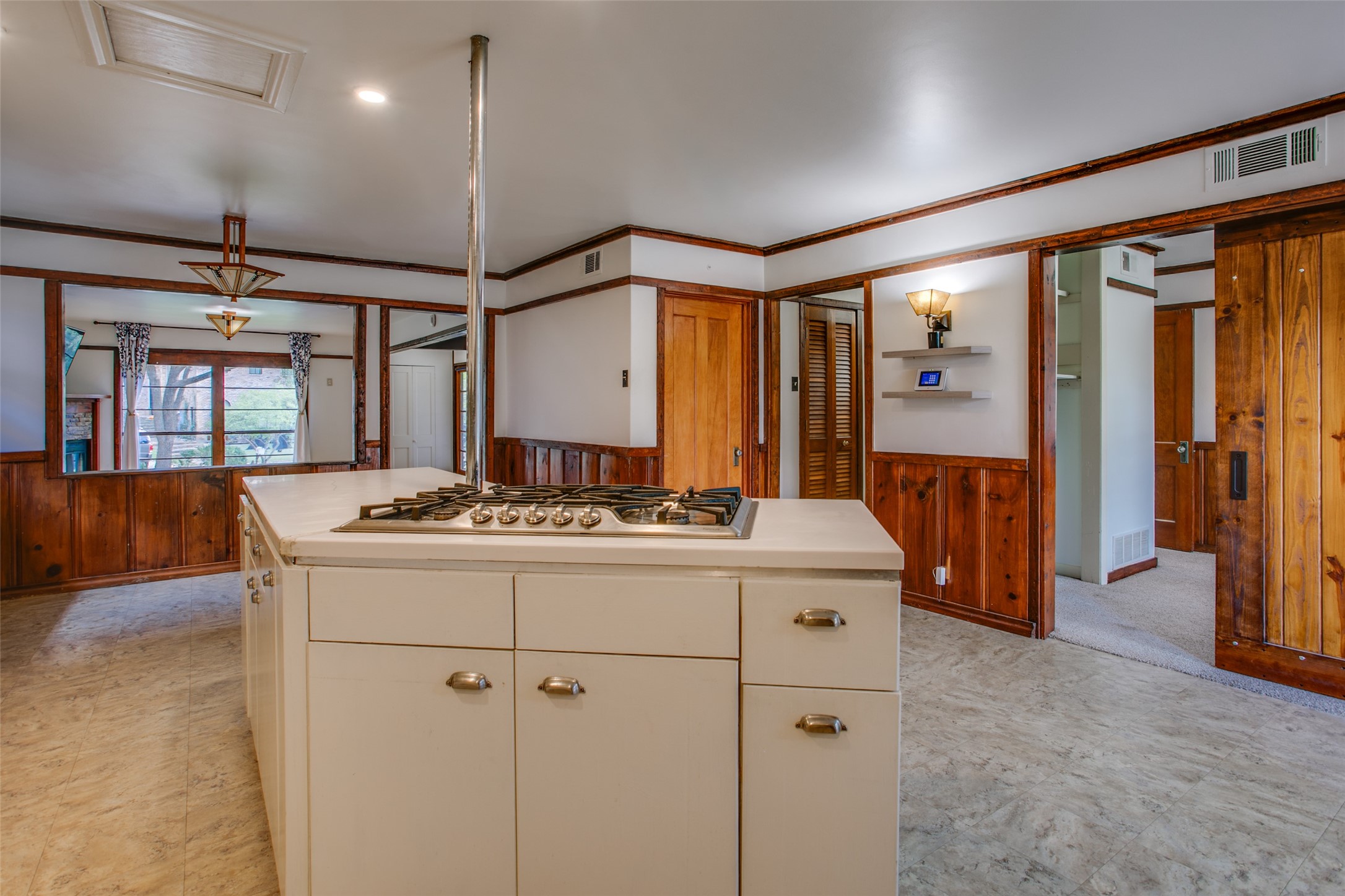 7937 Deer Trail Drive Dallas TX 75238