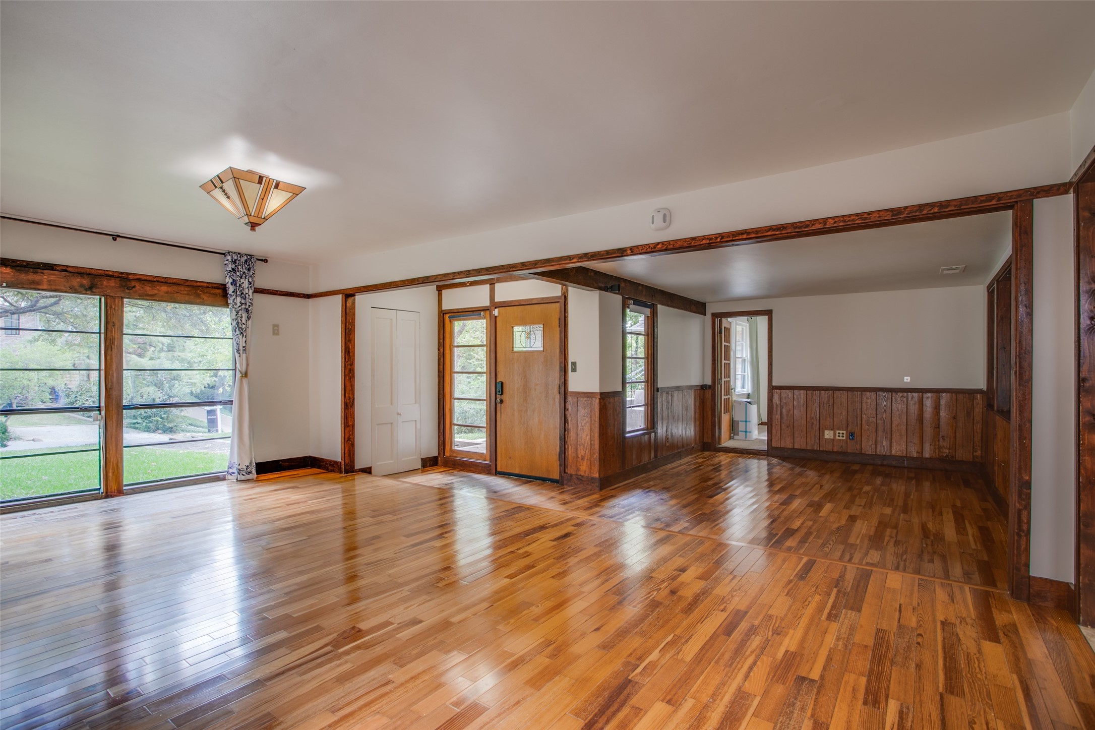 7937 Deer Trail Drive Dallas TX 75238