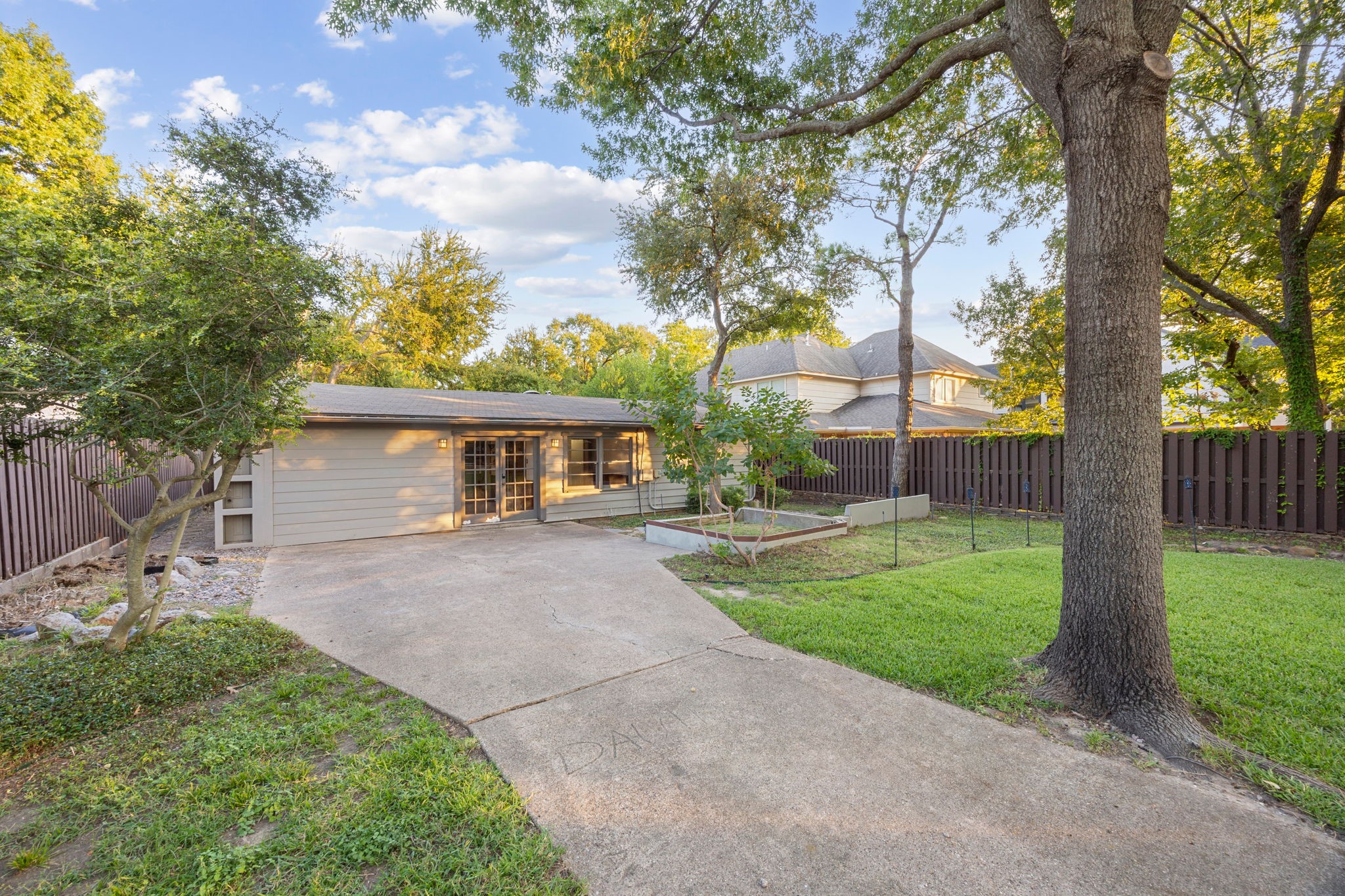 7937 Deer Trail Drive Dallas TX 75238