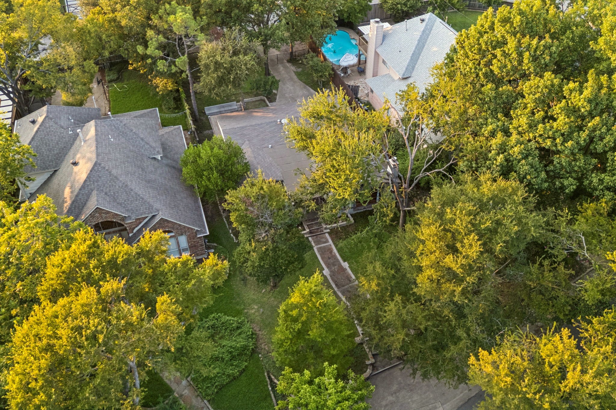 7937 Deer Trail Drive Dallas TX 75238